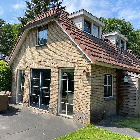 Bosboerderij De Veluwe, Luxe In Het Bos