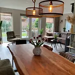 Σπίτι διακοπών Bosboerderij De Veluwe, Luxe In Het Bos
